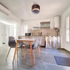  Hébergement de vacances Maison la tuilerie 1-4 personnes France