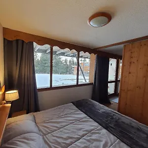  Appartement 1700 - Rez De Jardin, Terrasse Plein Sud - Asters A03 France